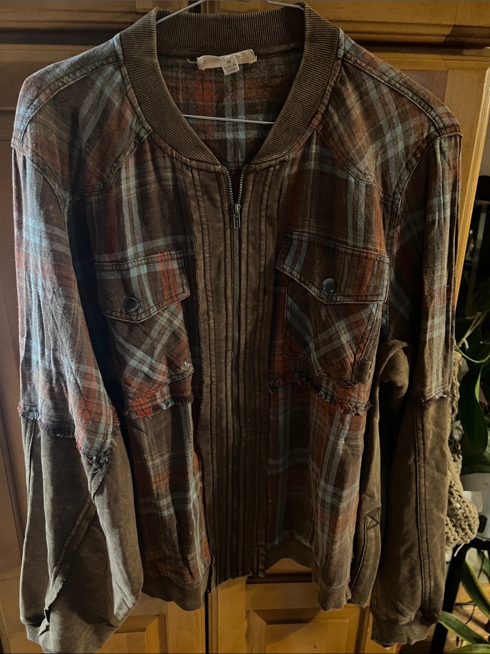 Oli & Hali Rust and Cream Plaid Jacket Size Medium - Picture 2 of 10